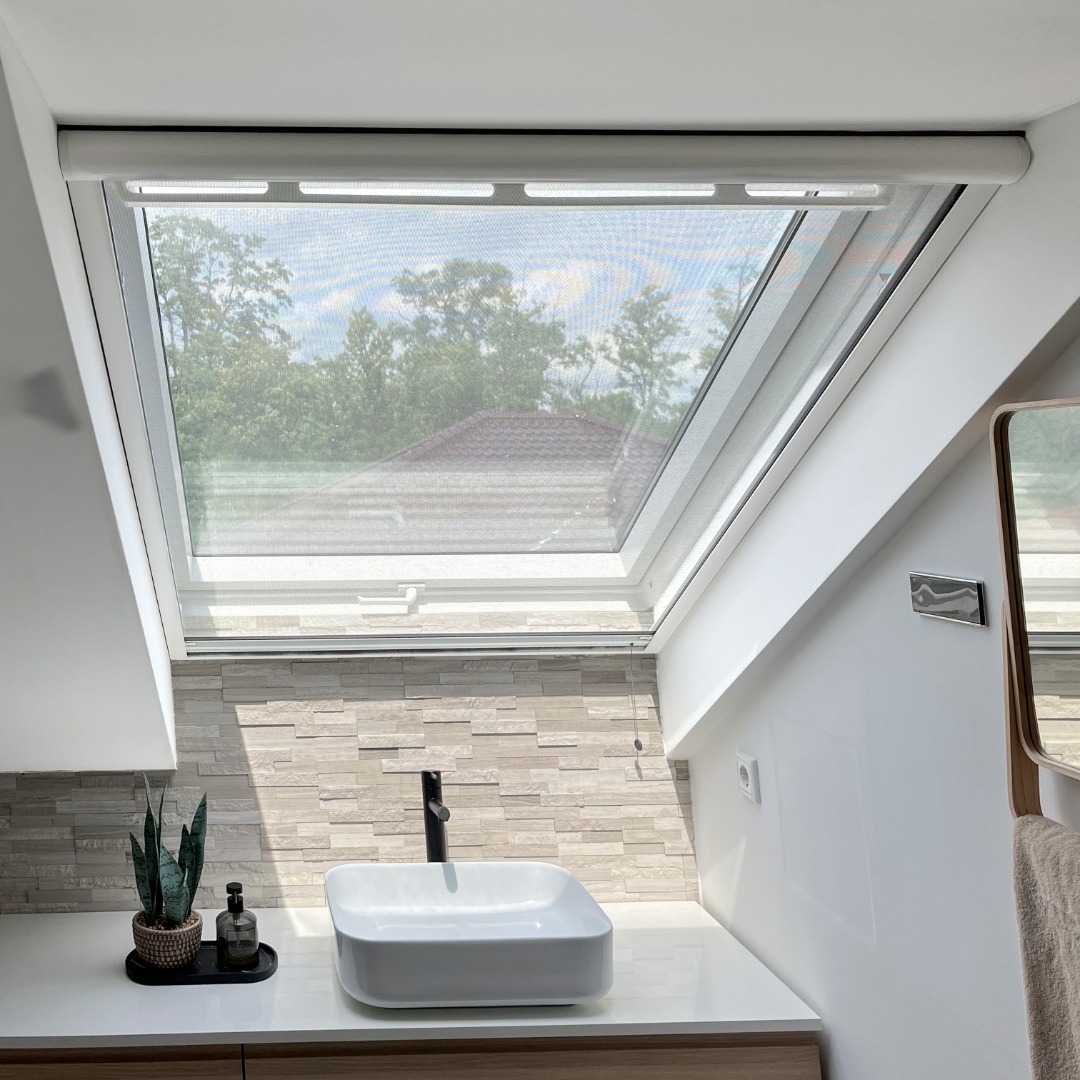 Insetto Insektenschutzrollo | für Dachfenster | Premiumqualität