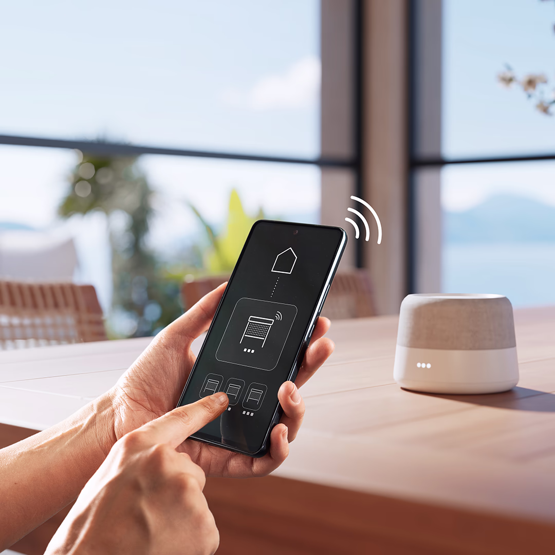 Bild einer SmartHome Bedienung für ein elektrisches Fliegengengitter