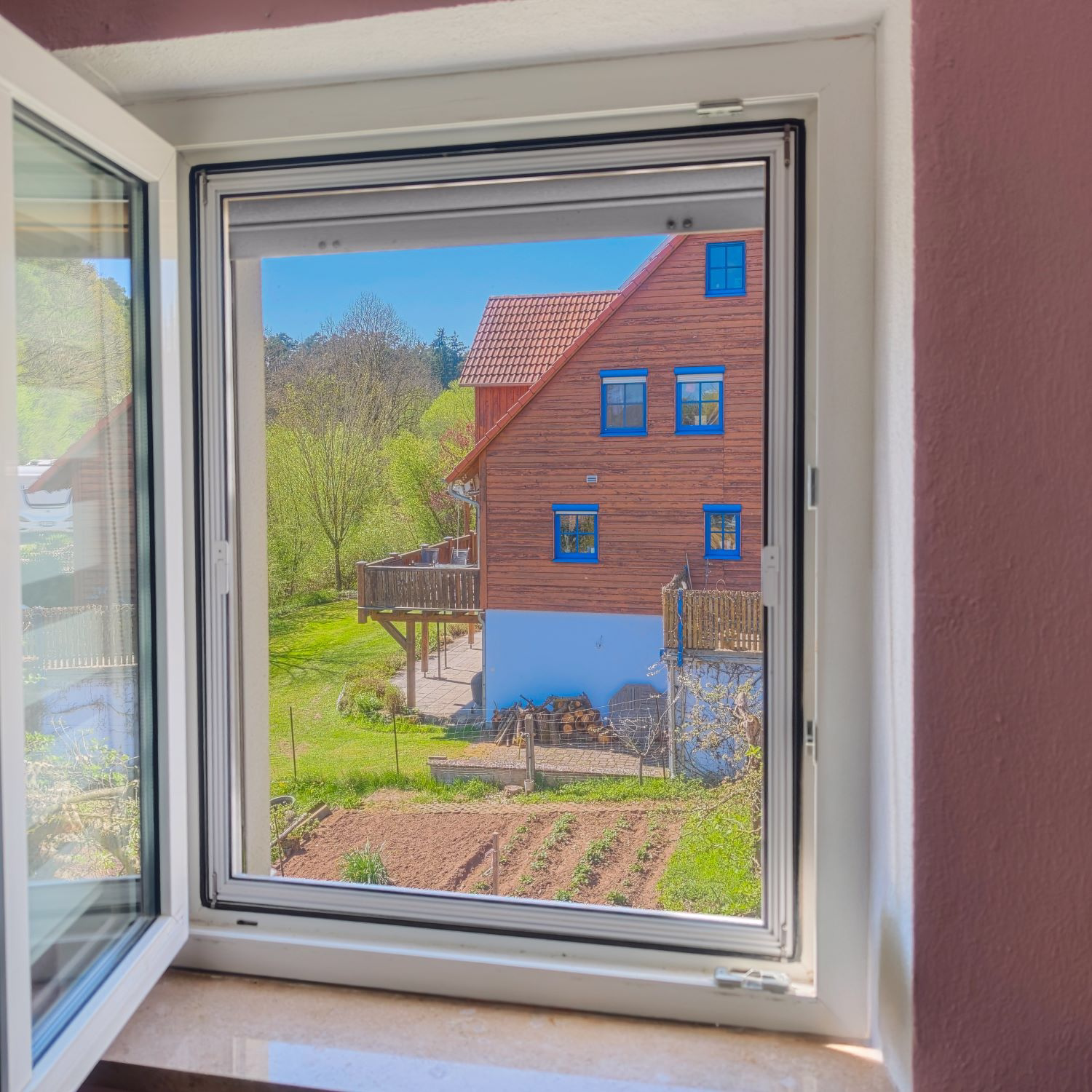 LeuTec GmbH Fliegengitter flächenversetzte Fenster - Einhängemontage FSP48/2