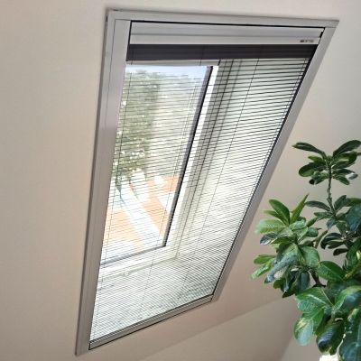 Insetto Insektenschutz-Plissee | für Dachfenster | Frontalmontage