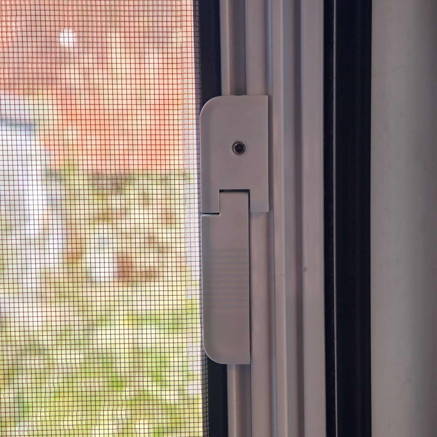 Fliegengitter flächenversetzte Fenster - Einhängemontage FSP48/2
