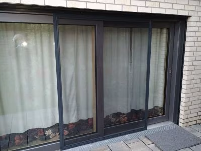 Schiebetür für Terassentür mit Außenjalousie