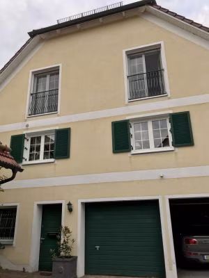 Insektenrollo auf Maß für bodentiefe Fenster, Modell „Adira“