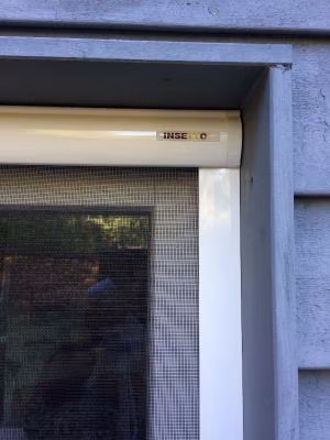 Passen perfekt, funktionieren sehr gut.
Wir haben sie gleich angebracht. Nun müssten die kleinen Tierchen draußenbleiben. 

Vielen Dank.
Gern immer wieder Insetto.
Echt zu empfehlen.